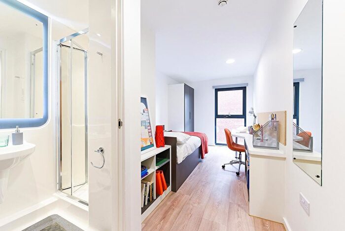 1 Bedroom Flat To Rent In Wharf View, Chester, CH1