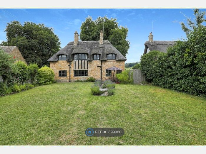 3 Bedroom Detached House To Rent In Broadway, Broadway, WR12