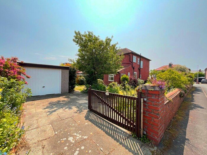 3 Bedroom Semi-Detached House For Sale In Mallee Crescent, Churchtown, Southport, PR9