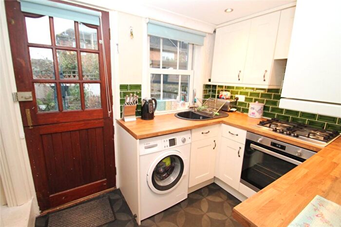 1 Bedroom End Of Terrace House For Sale In Booth Place, Eaton Bray, Bedfordshire, LU6