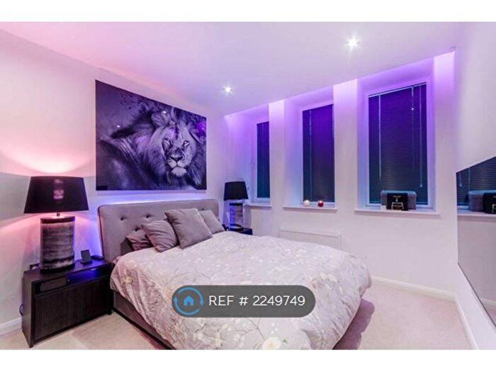 1 Bedroom Flat To Rent In Emerald House, Croydon, CR0