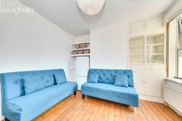 5 Bedroom Terraced House To Rent In Ladysmith Road, Brighton, BN2