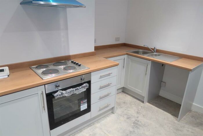 3 Bedroom Terraced House To Rent In Phillips Street, Elliots Town, New Tredegar, NP24