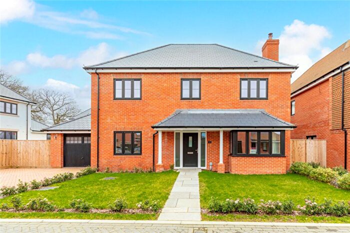 4 Bedroom Detached House For Sale In Lilly Wood Lane, Ashford Hill, Thatcham, Hampshire, RG19