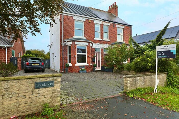2 Bedroom Semi-Detached House For Sale In Hull Road, Skirlaugh, Hull, HU11