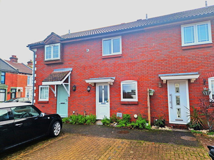 2 Bedroom Terraced House For Sale In Kynon Close, Hardway, Gosport, PO12