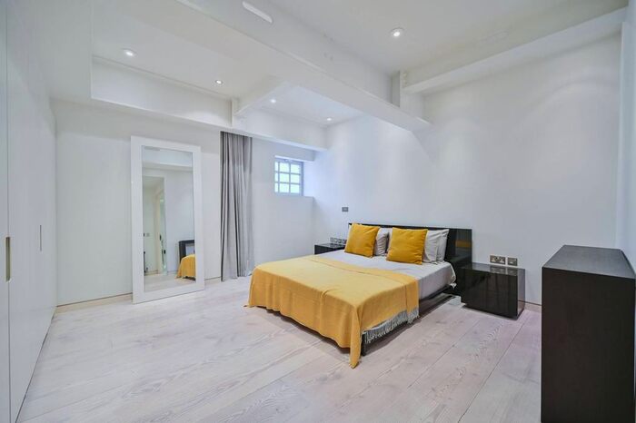3 Bedroom Flat To Rent In Regent Lofts And Penthouses, Soho, London, W1F