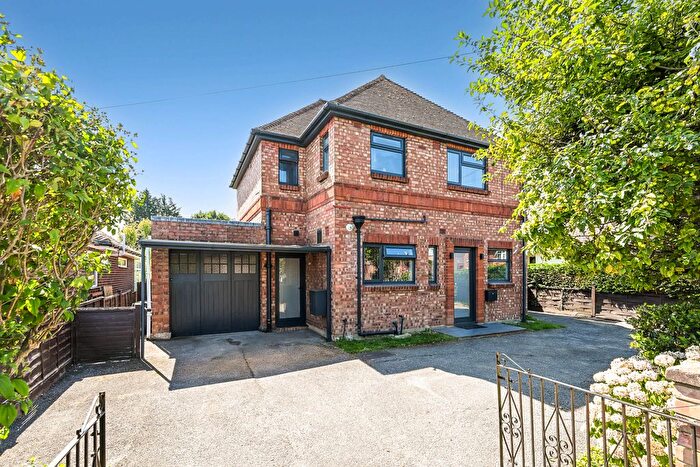 3 Bedroom Detached House For Sale In Blackbrook Park Avenue, Fareham, PO15