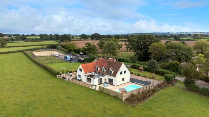 5 Bedroom Equestrian Facility For Sale In Cooks Lane, Redmarley, Gloucester, Gloucestershire, GL19