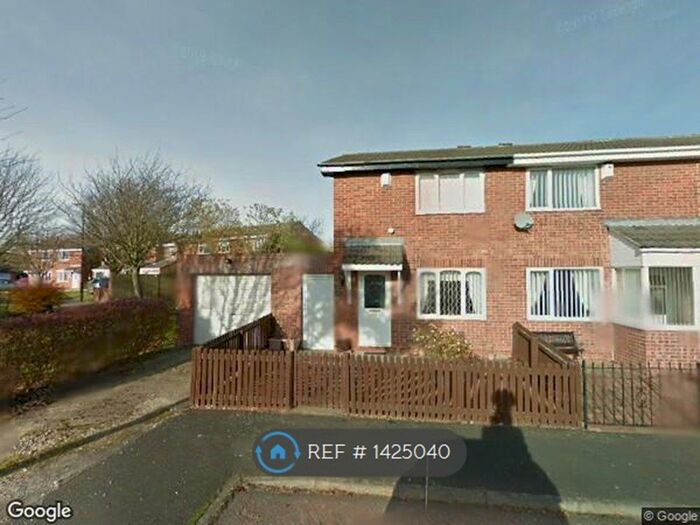 2 Bedroom End Of Terrace House To Rent In Shalstone, Washington, NE37