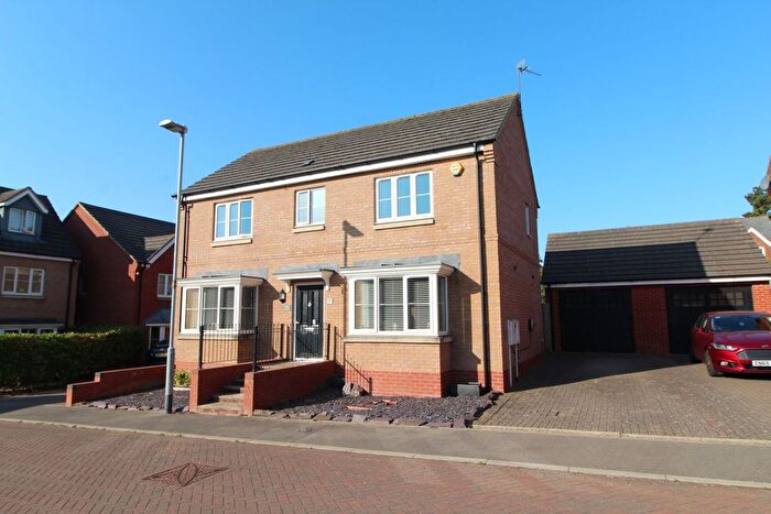 4 Bedroom Detached House For Sale In Maddock Close, Narborough, Leicester, LE19