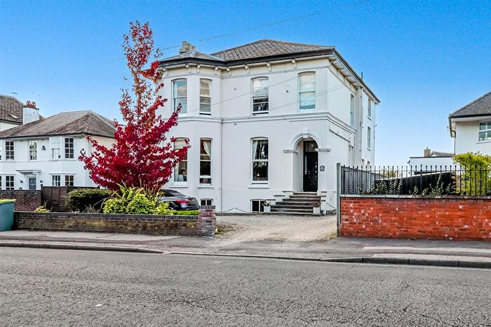 4 Bedroom Flat To Rent In Tivoli, Cheltenham, GL51