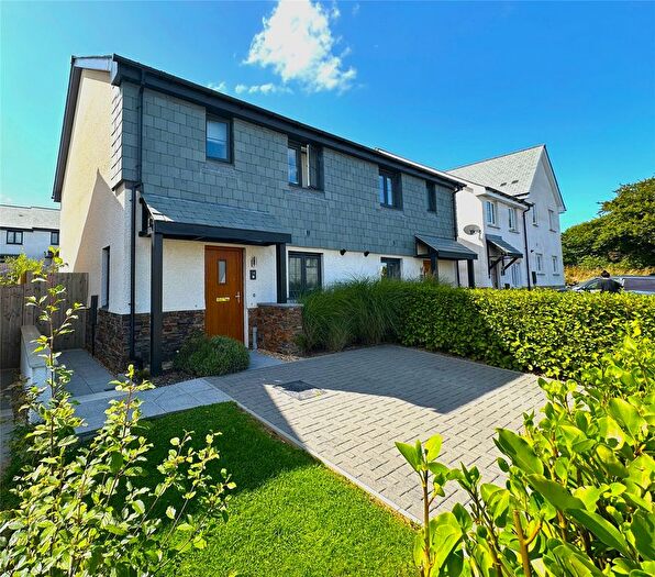 3 Bedroom Semi-Detached House To Rent In Lantic Road, Fowey, PL23