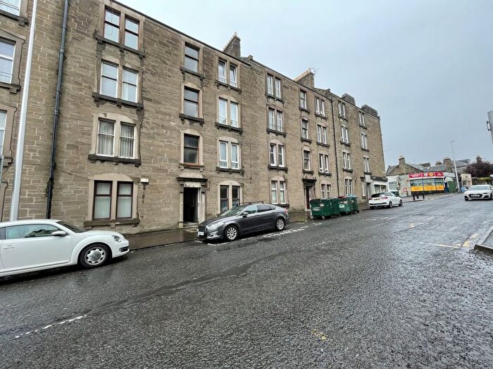 1 Bedroom Flat To Rent In Blackness Road, Dundee, DD2