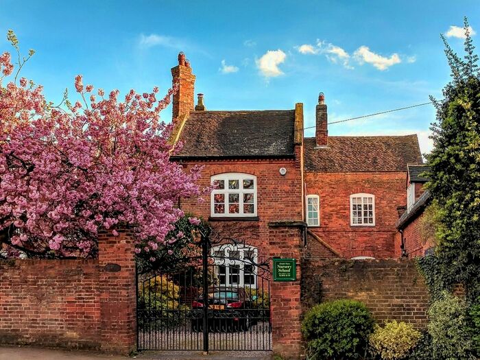 6 Bedroom Semi-Detached House For Sale In Fisherwick Road, Lichfield, Staffordshire, WS14