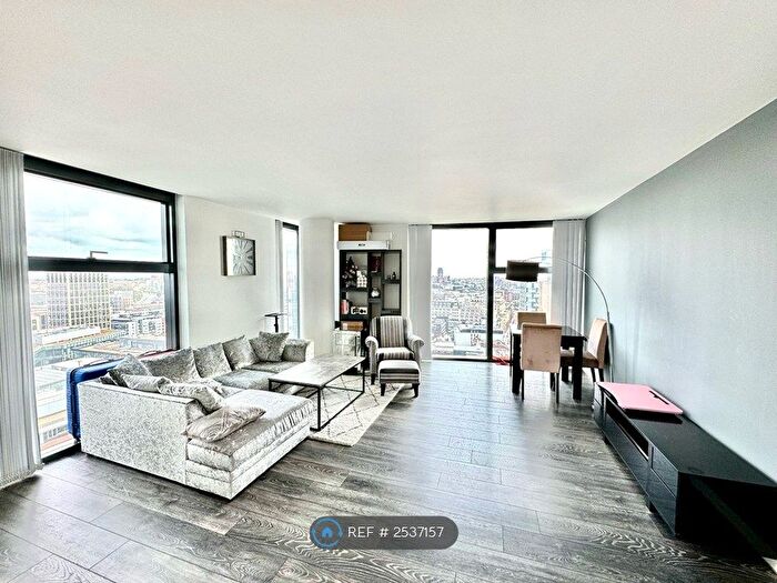 2 Bedroom Flat To Rent In West Tower, Liverpool City Centre, L3