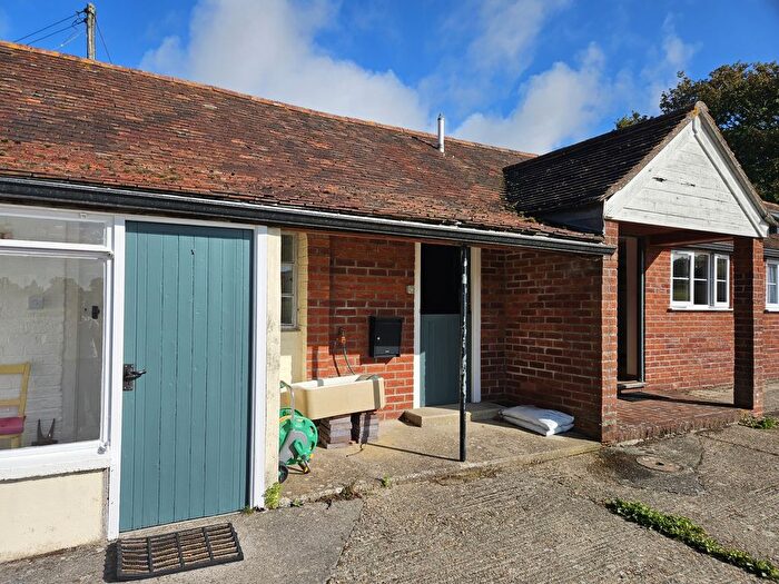 2 Bedroom Cottage To Rent In Foyle Hill, Shaftesbury, Dorset, SP7