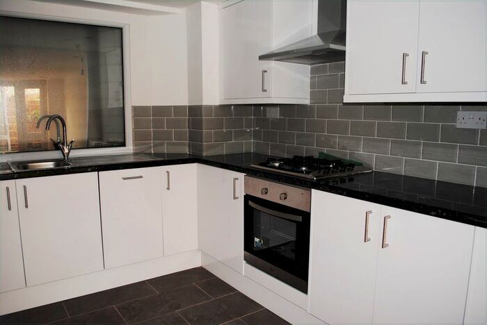 1 Bedroom Flat To Rent In Albion Road, Stoke Newington, N16