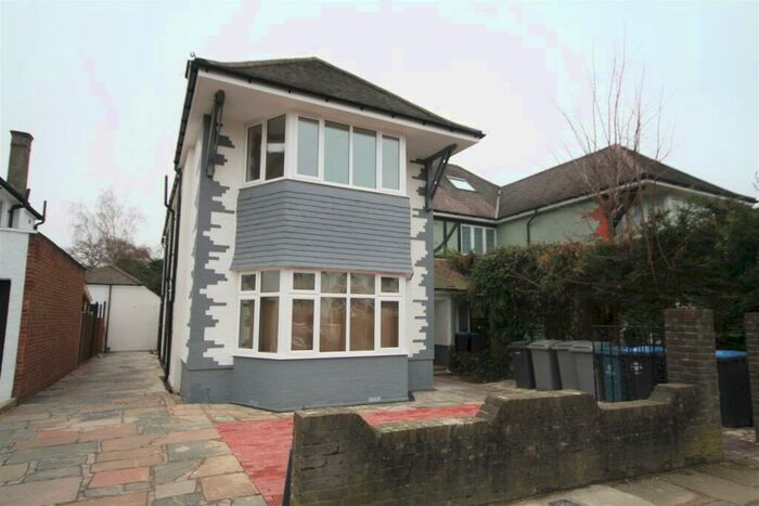 1 Bedroom Flat To Rent In Chatsworth Road, Willesden Green, NW2