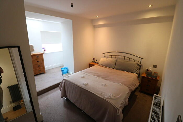 2 Bedroom Apartment To Rent In Apartment The Academy, - George Street, HU1