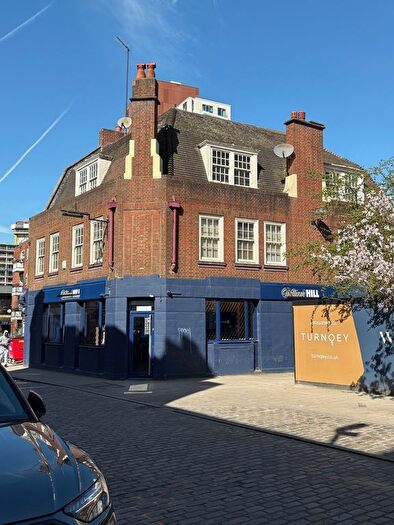 2 Bedroom Flat To Rent In Wilcox Road, Nine Elms, SW8