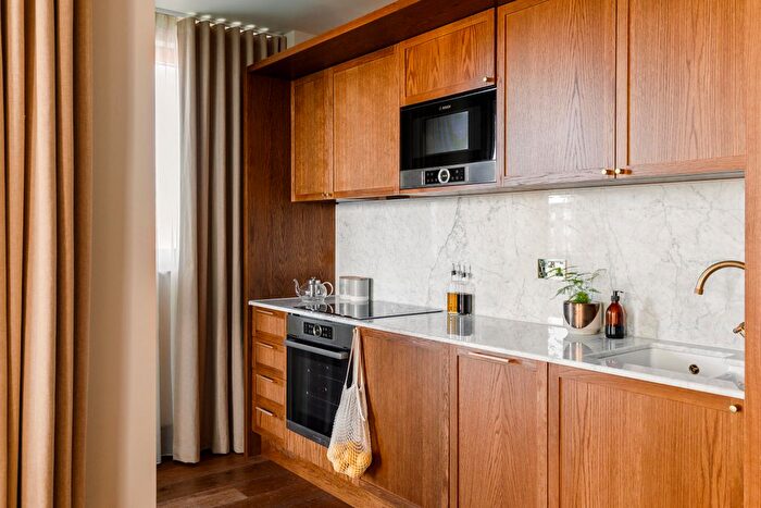 2 Bedroom Flat To Rent In The Gessner, Watermead Way, Tottenham Hale, N17