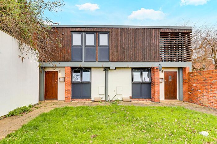 8 Bedroom Detached House For Sale In Kanman Court, Raleigh Street, NG7