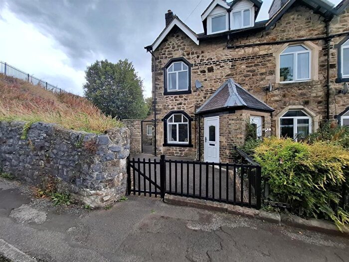 3 Bedroom End Of Terrace House For Sale In Lightwood Road, Buxton, SK17