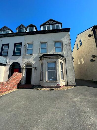 3 Bedroom Flat To Rent In Brooke Road West, Brighton-Le-Sands, Liverpool, L22