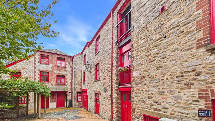 1 Bedroom Flat For Sale In Looe Street, Plymouth, PL4