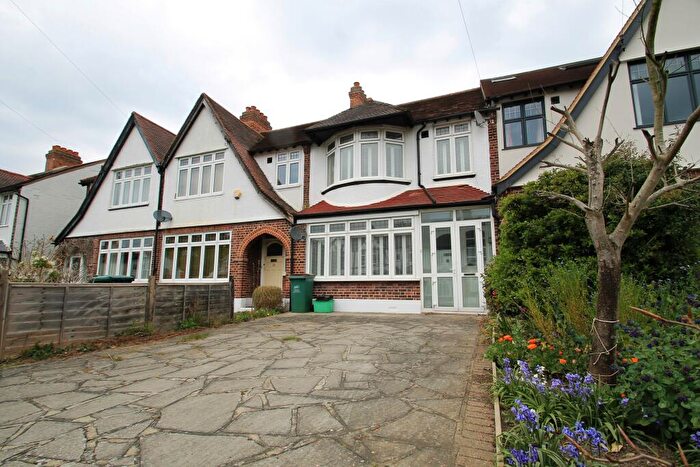 3 Bedroom House To Rent In Derrick Road, Beckenham, BR3
