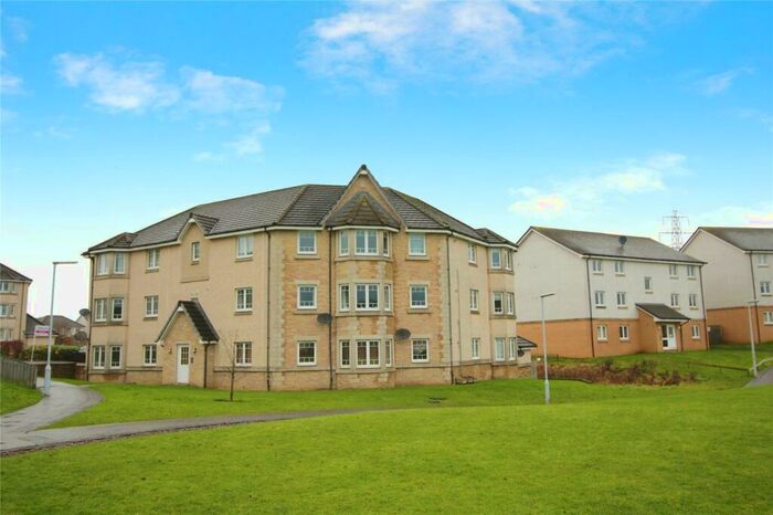 2 Bedroom Flat To Rent In Osprey Crescent, Dunfermline, KY11