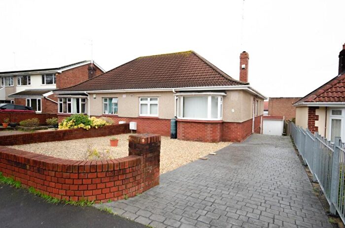 3 Bedroom Semi-Detached Bungalow For Sale In Gladstone Street, Staple Hill, Bristol, BS16