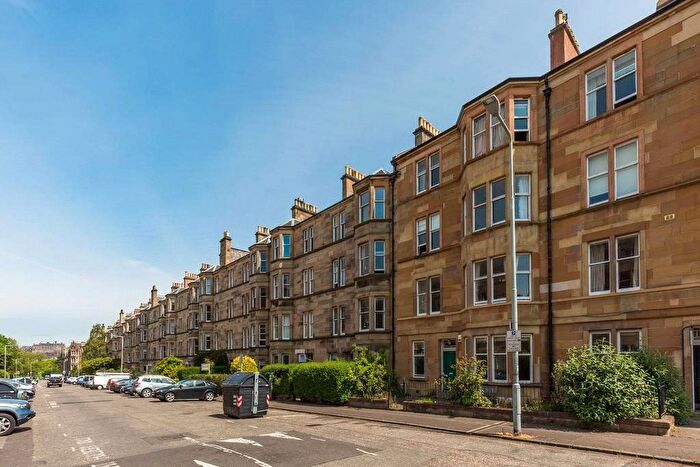 3 Bedroom Flat To Rent In () Spottiswoode Street, Edinburgh, EH9