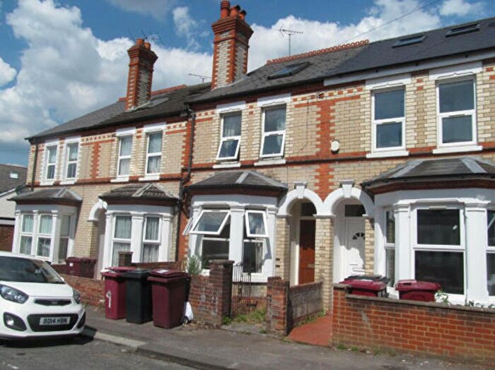 5 Bedroom Terraced House To Rent In Norris Road, Reading, RG6