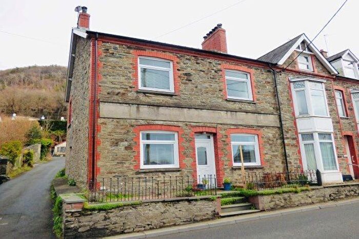 3 Bedroom End Of Terrace House To Rent In Taliesin, Machynlleth, SY20