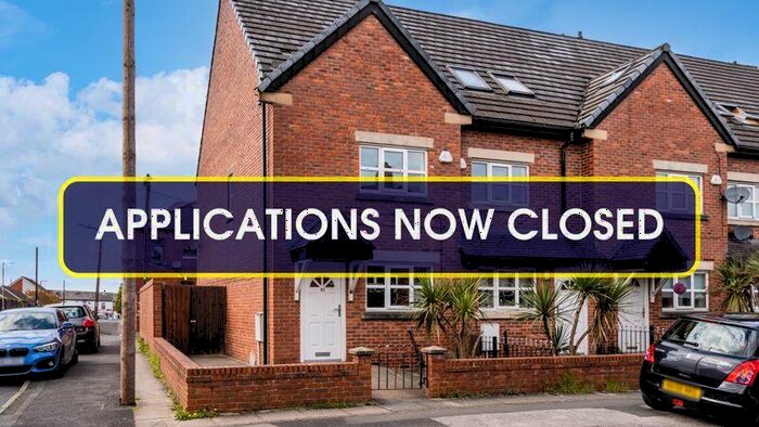 4 Bedroom Mews To Rent In Peveril Street, Bolton, Lancashire **Available Now**, BL3