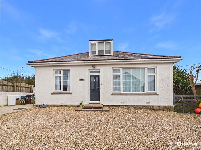 4 Bedroom Detached Bungalow For Sale In Alexandra Road, St. Ives, TR26