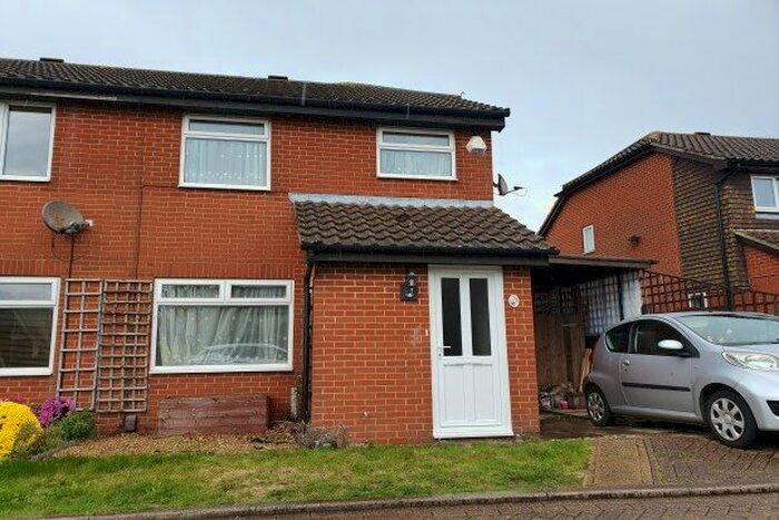 3 Bedroom Property To Rent In Essella Road, Ashford, TN24