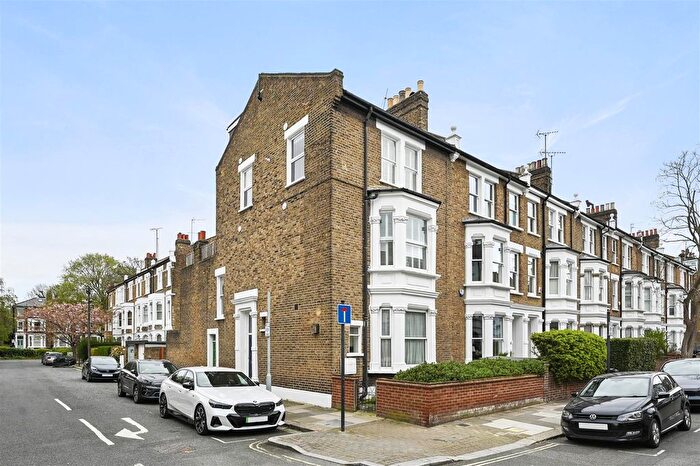 4 Bedroom Flat For Sale In Lena Gardens, London, W6
