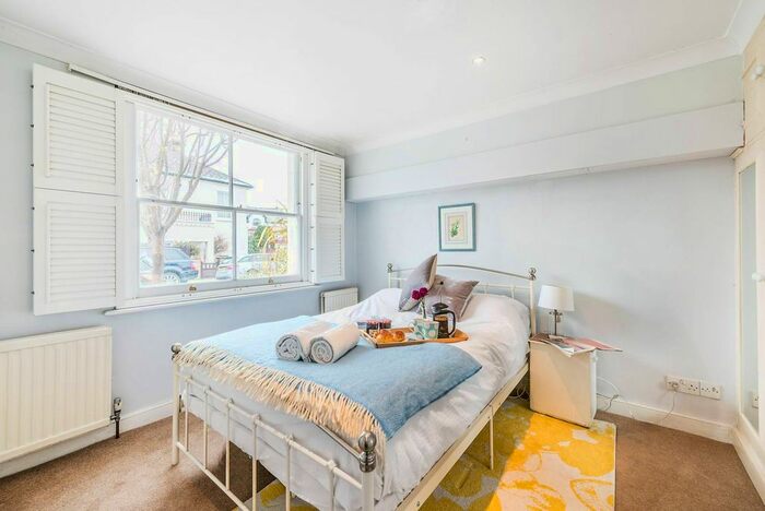 1 Bedroom Maisonette To Rent In Althorp Road, Bellevue Village, London, SW17