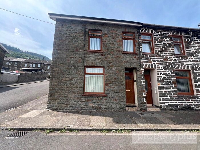 3 Bedroom End Of Terrace House For Sale In Woodfield Terrace, Pontypridd, Rhondda Cynon Taff, CF37
