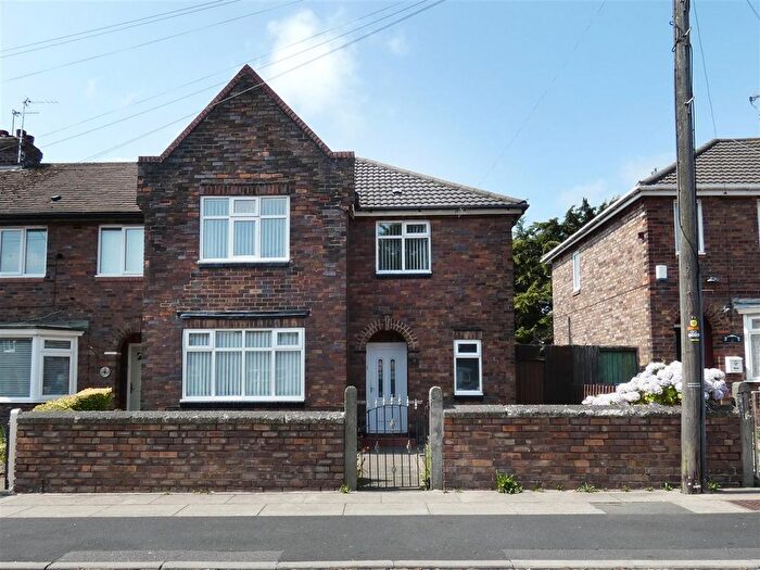 4 Bedroom End Of Terrace House For Sale In Manley Road, Huyton, Liverpool, L36