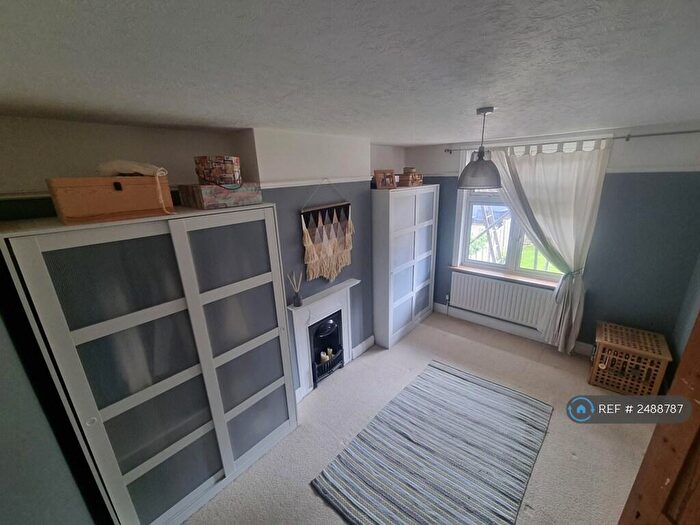 3 Bedroom Terraced House To Rent In Church Rd, Bishopstoke, SO50