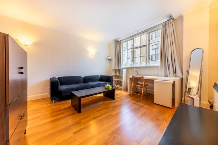 2 Bedroom Flat To Rent In South Block, County Hall, A Belvedere Road, London, SE1