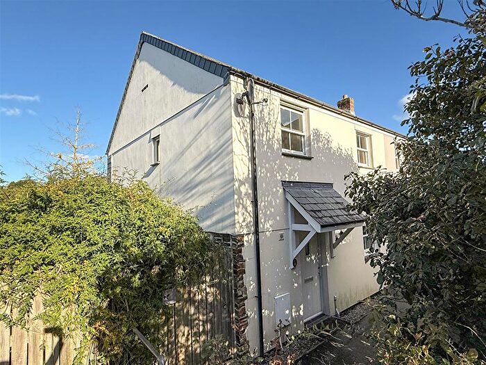 3 Bedroom Semi-Detached House For Sale In Trevonnen Road, Ponsanooth, Truro, TR3