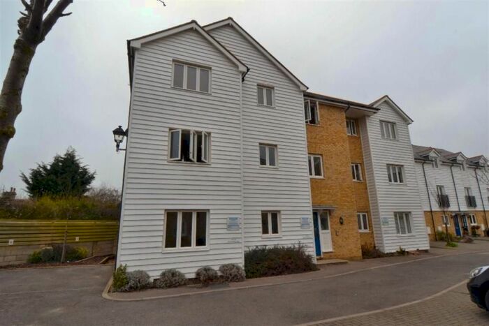 2 Bedroom Flat To Rent In Old Printworks Close, Whitstable, CT5