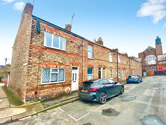 3 Bedroom Property To Rent In Dudley Street, York, YO31
