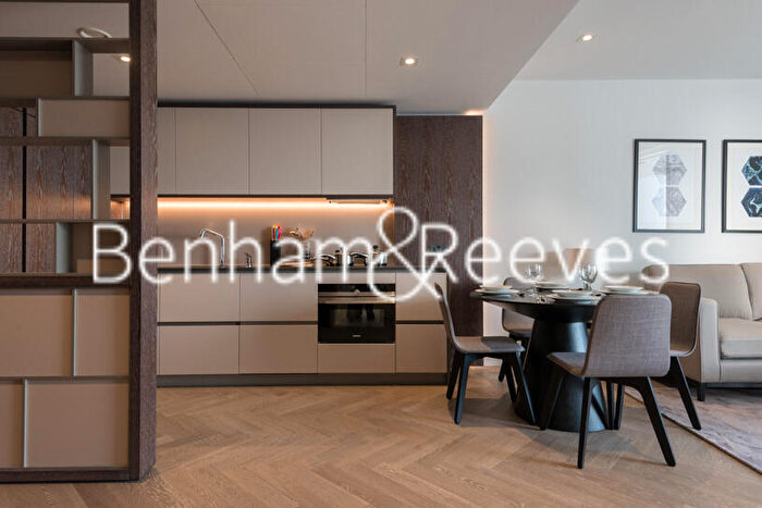 2 Bedroom Apartment To Rent In Circus Road, London, SW11
