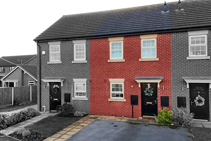 2 Bedroom Terraced House For Sale In Girnhill Lane, Featherstone, Pontefract, WF7